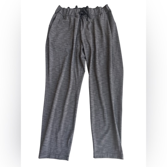 lululemon athletica Pants - Lululemon On the Fly Heather Black Gray Pants Size 12